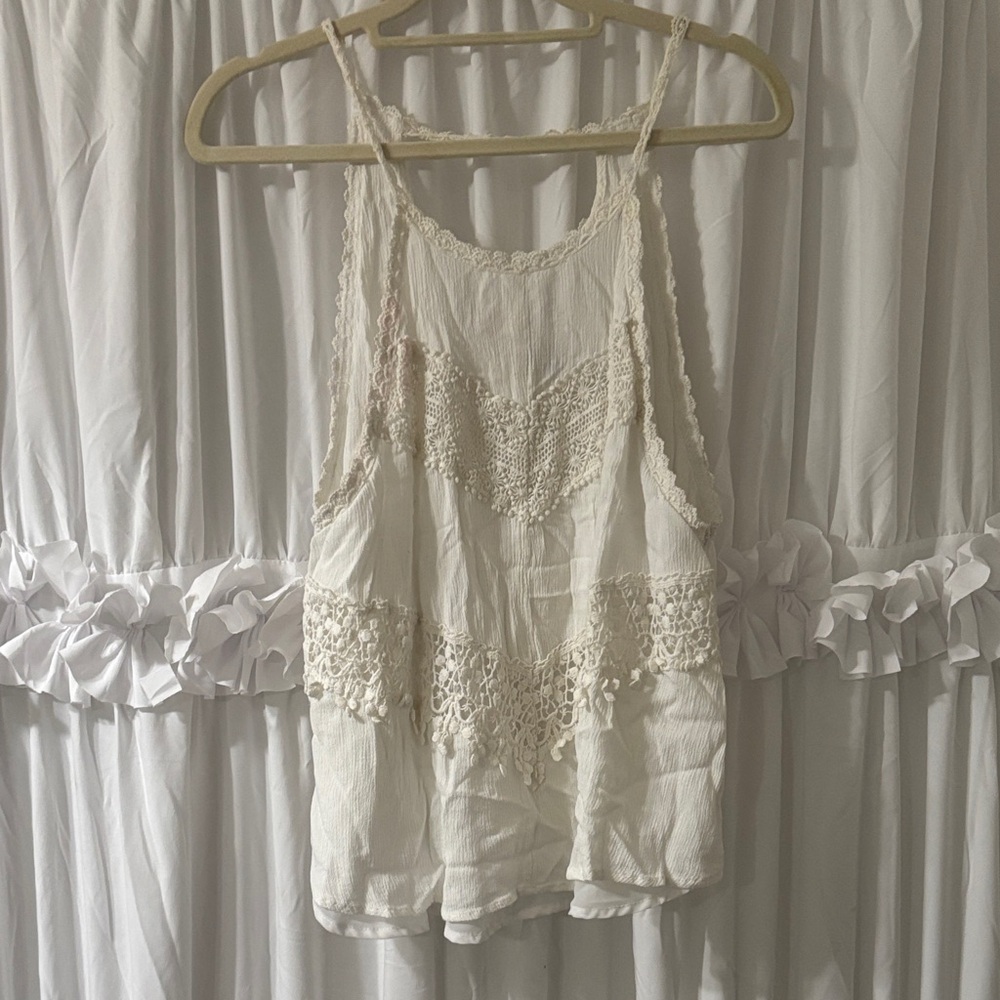 Boho Lace-Trim Sleeveless Tank Top - white